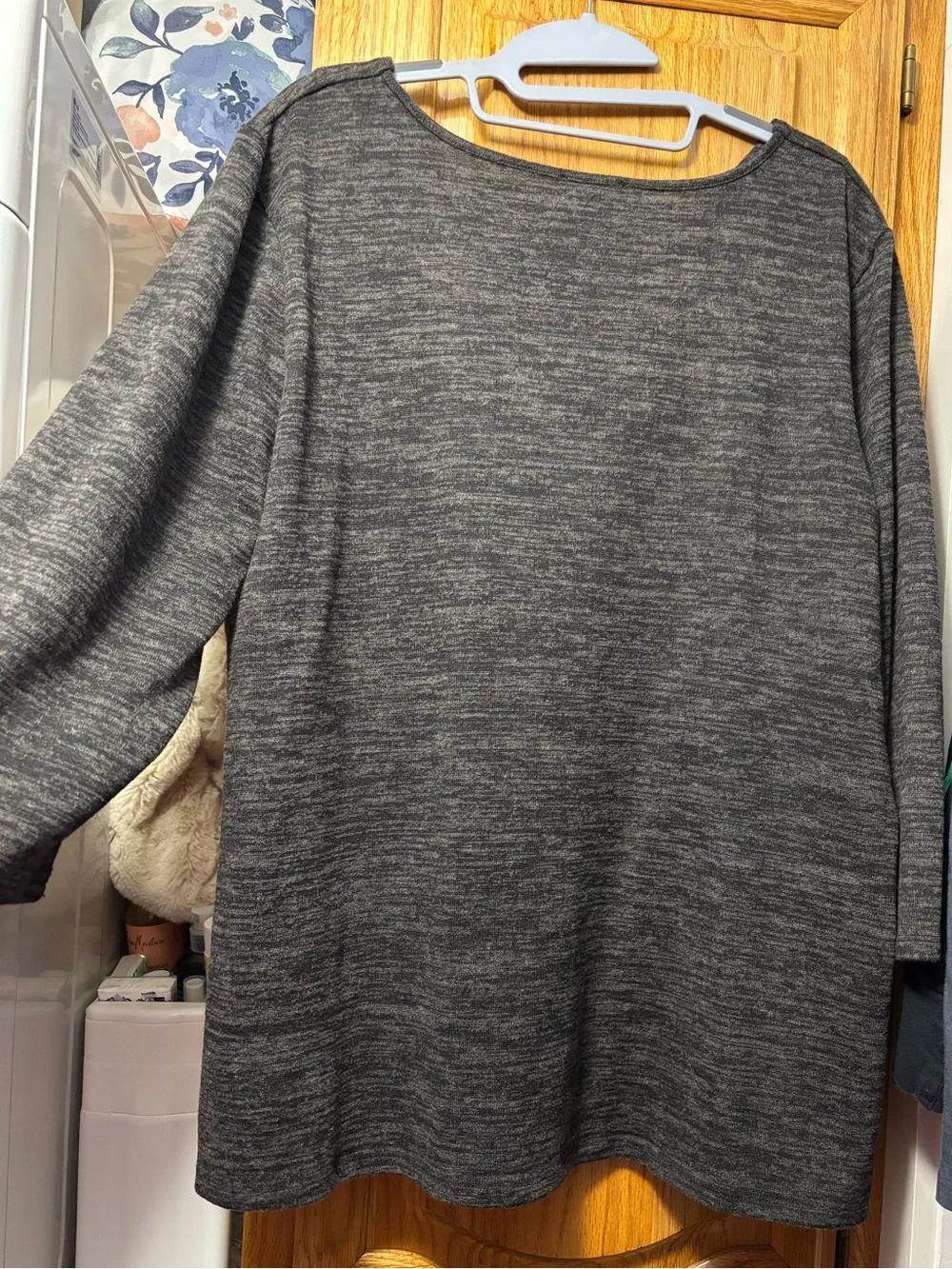 Tacera Heather Charcoal Long-Sleeve Ring-Accent Knit Top - Picture 10 of 10